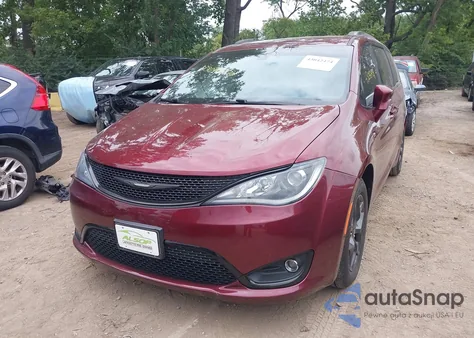 2018 Chrysler Pacifica Touring L Plus z USA, uszkodzony, nr VIN 2C4RC1EG2JR165050